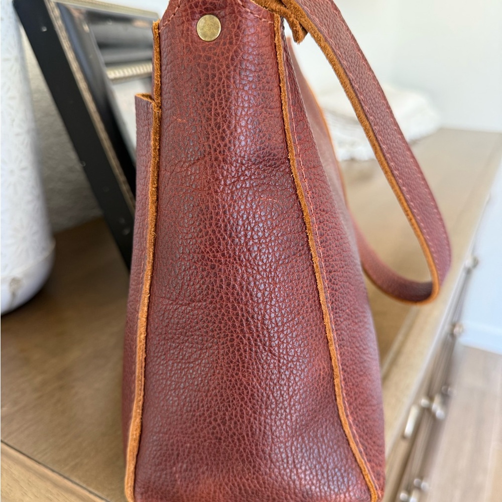 Portland Leather Nutmeg Triangle - Picture 5 of 10